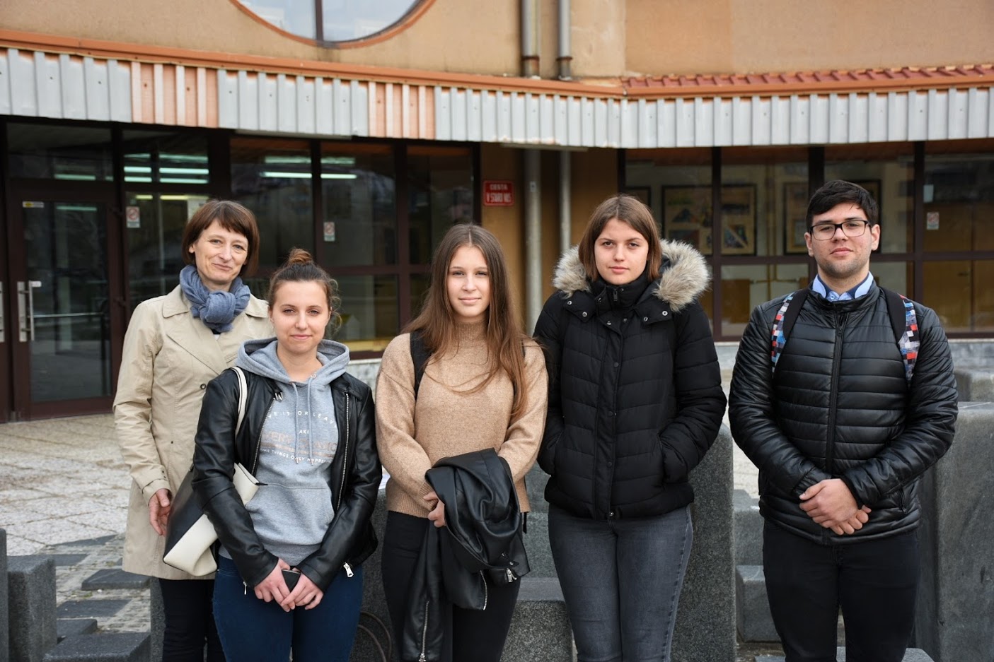 Naši dijaki dosegli 2. mesto na državnem tekmovanju iz računovodstva